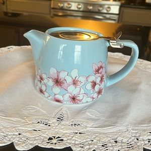 Sweet little china teapot with infuser. NEW